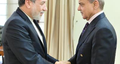 Consultations of the Islamic Republic of Irans Foreign Minister with High-Ranking Pakistani Officials